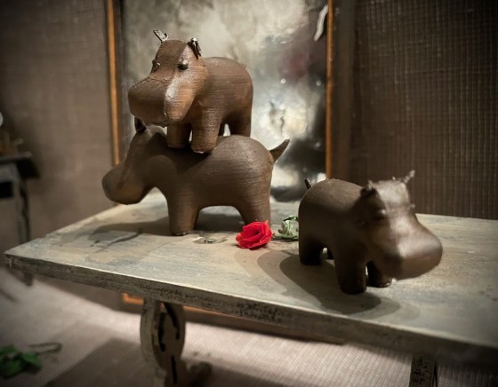 hippos