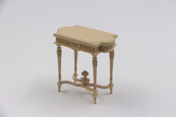 small_french_table